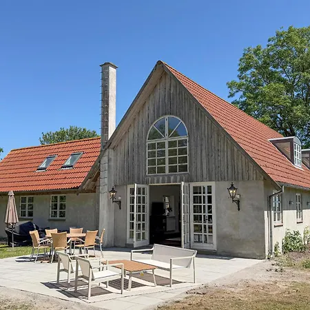 3 Bedroom Lovely In * Neksø